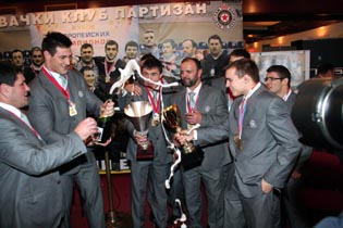 partizan_docek (3)